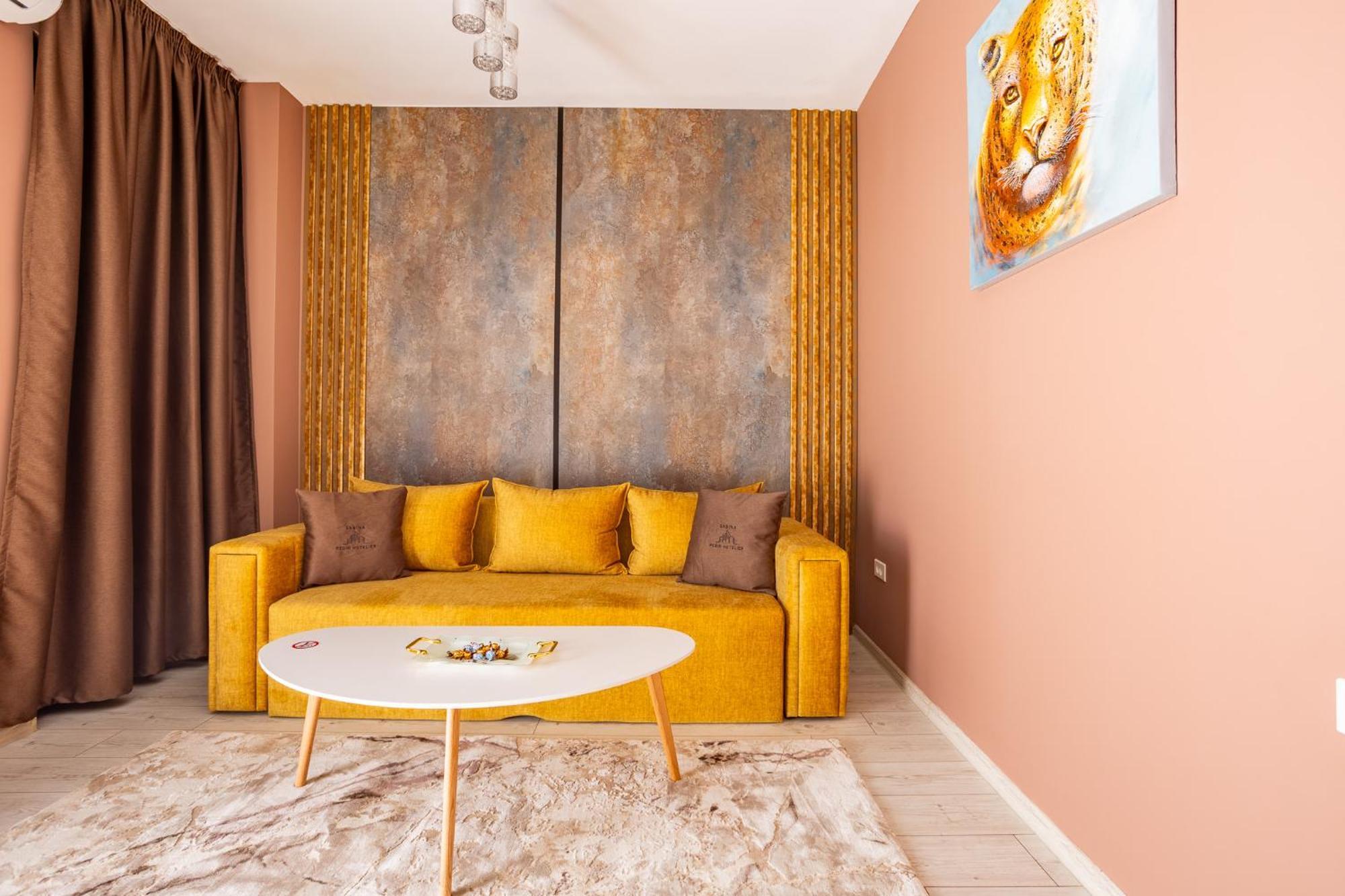 Luxury Sabina 35 * Bucarest